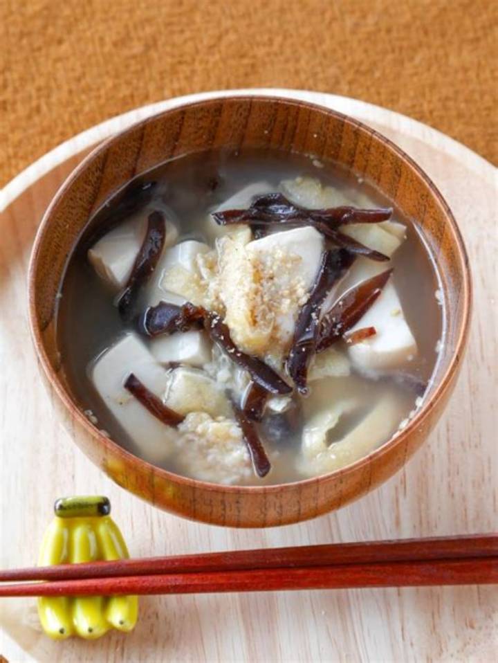 きくらげ味噌汁の衝撃。コリコリ食感の奥に秘められた栄養革命と究極レシピ