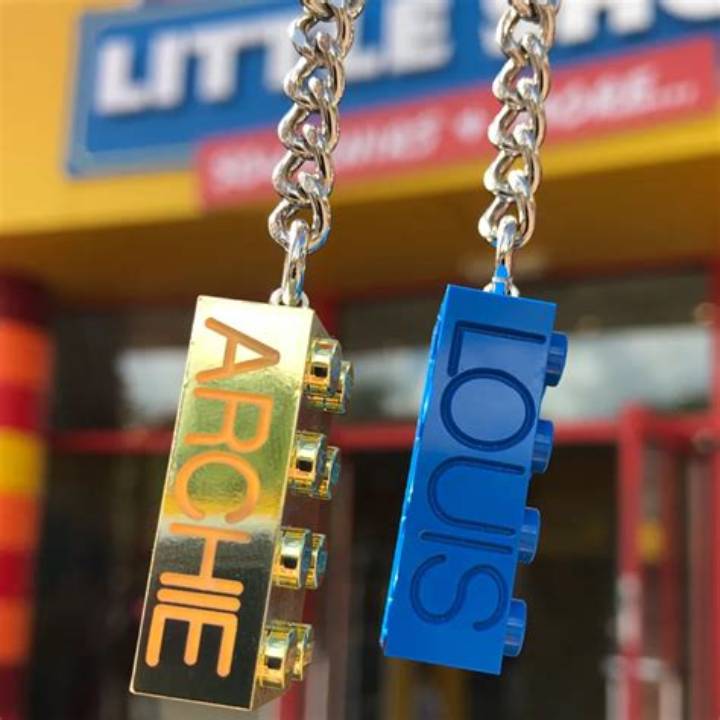 レゴランドで絶対買いたい名入れキーホルダー完全ガイド！価格・店舗・待ち時間と失敗しないオーダー術