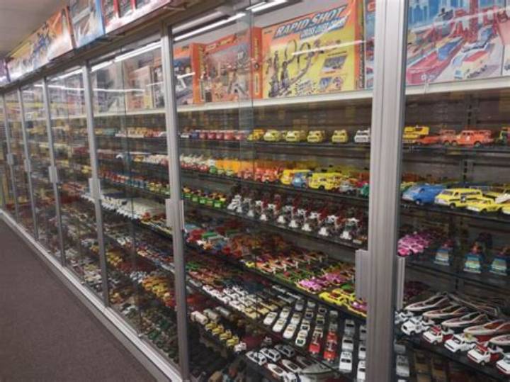 掌の上のグラフィック史：マッチ箱博物館が明かす近代日本の熱量とレトロデザインの深遠