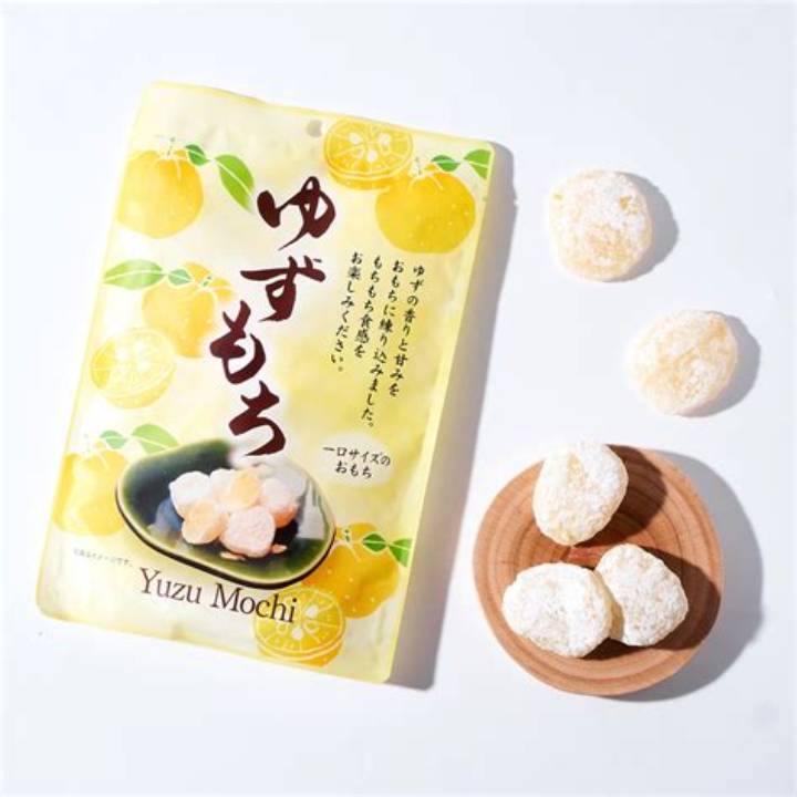 餅 柚の美味しさ：冬の甘酸っぱい香りと食感