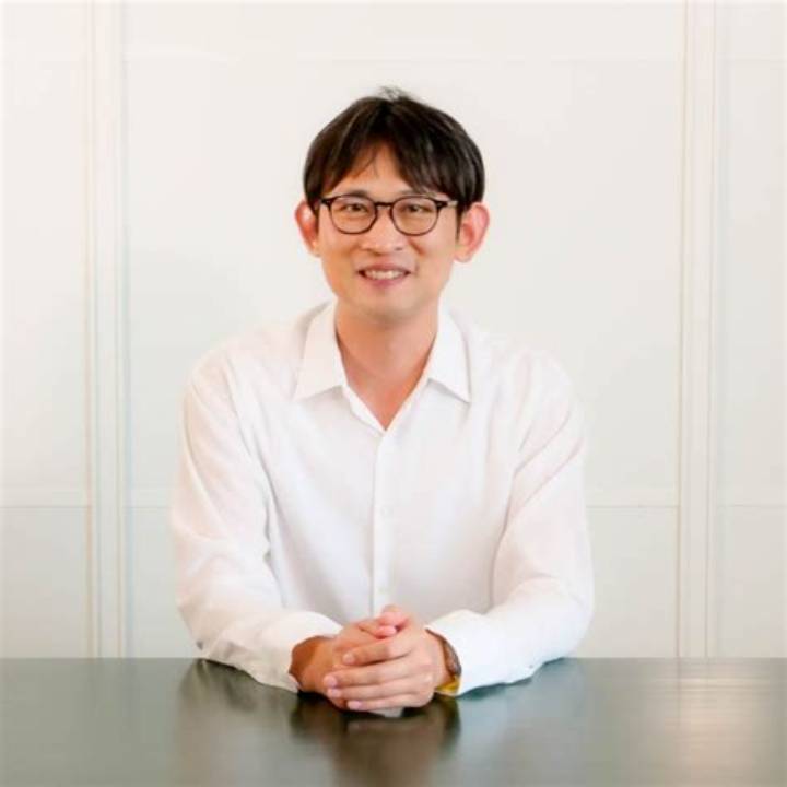 大塚梱包運輸破産の真相｜1.6億円の負債と物流業界を襲う構造的危機の闇