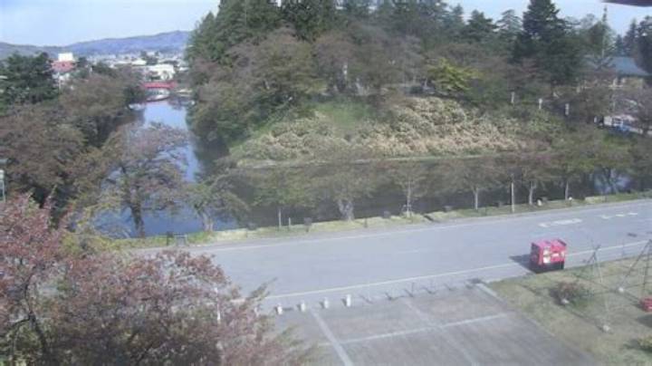 日本海の荒波を見極める！山形県漁協ライブカメラの活用法と酒田・由良・鼠ヶ関のリアルタイム海況